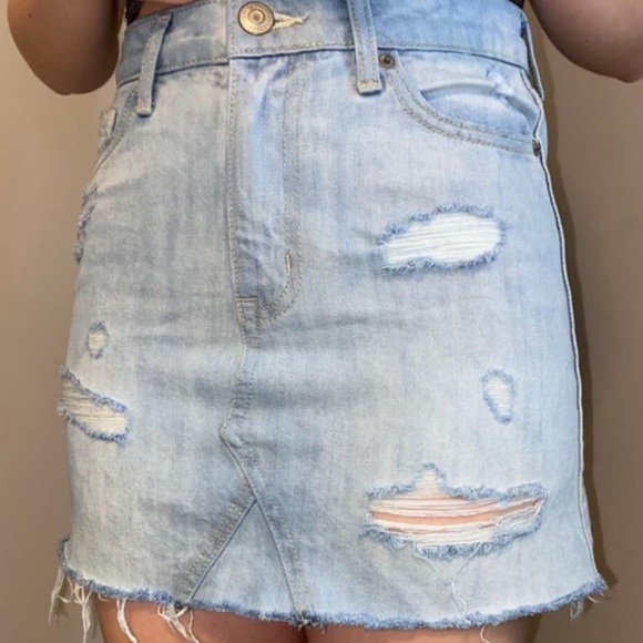 (2) Aeropostale jean skirts - Picture 5 of 8